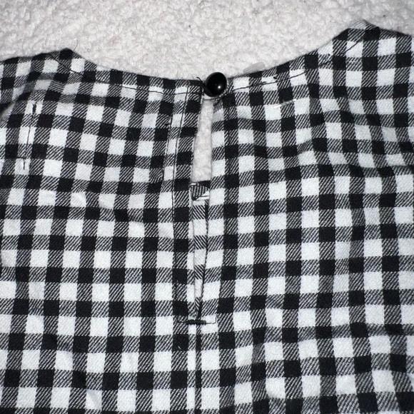 Old Navy Black and White Plaid Blouse - Picture 3 of 8